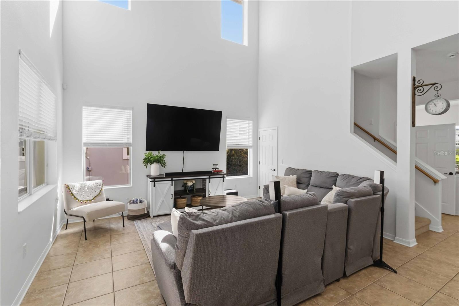 11310 WINTHROP LAKE DR — photo 12