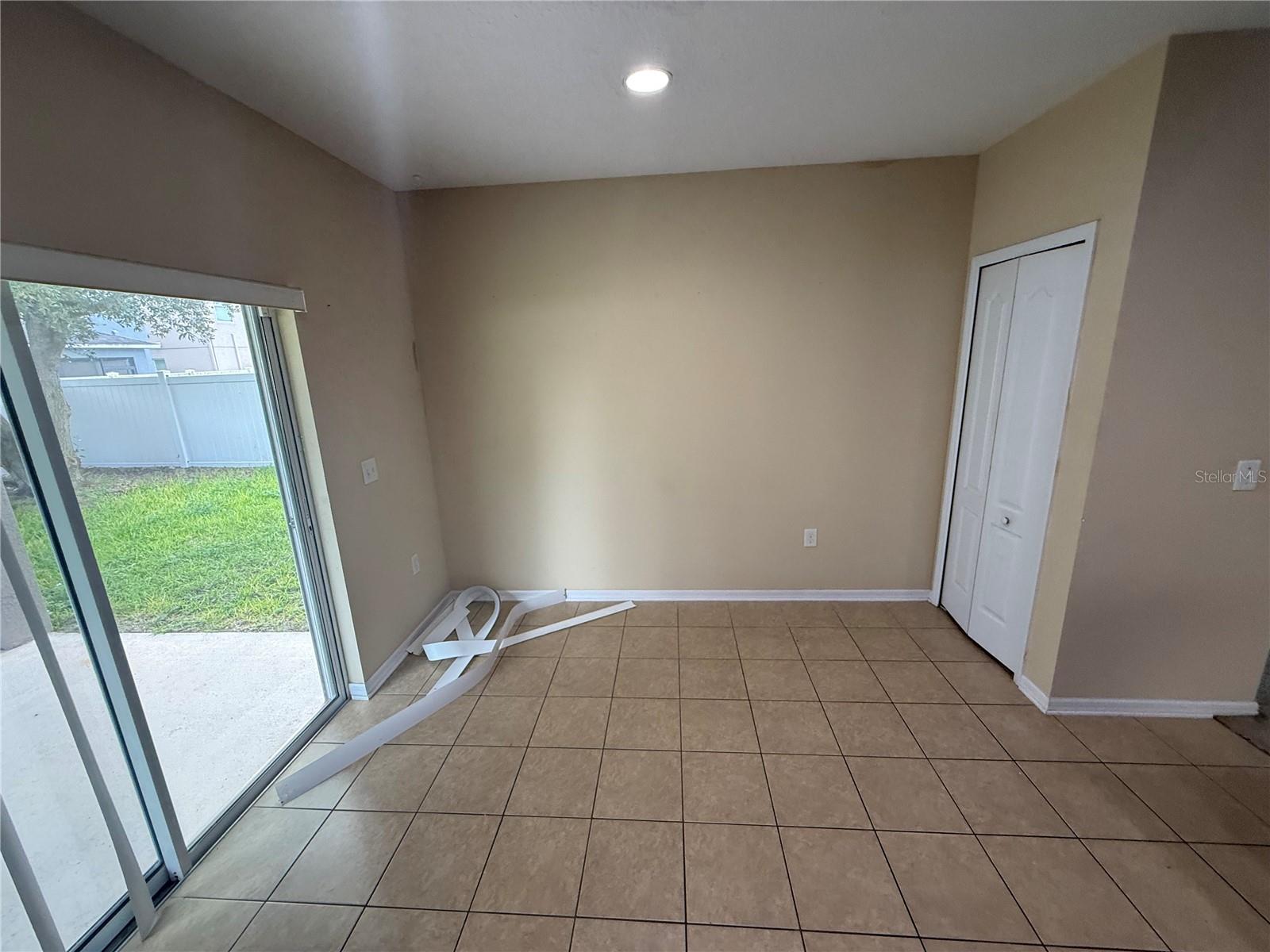 12669 BELCROFT DR — photo 4