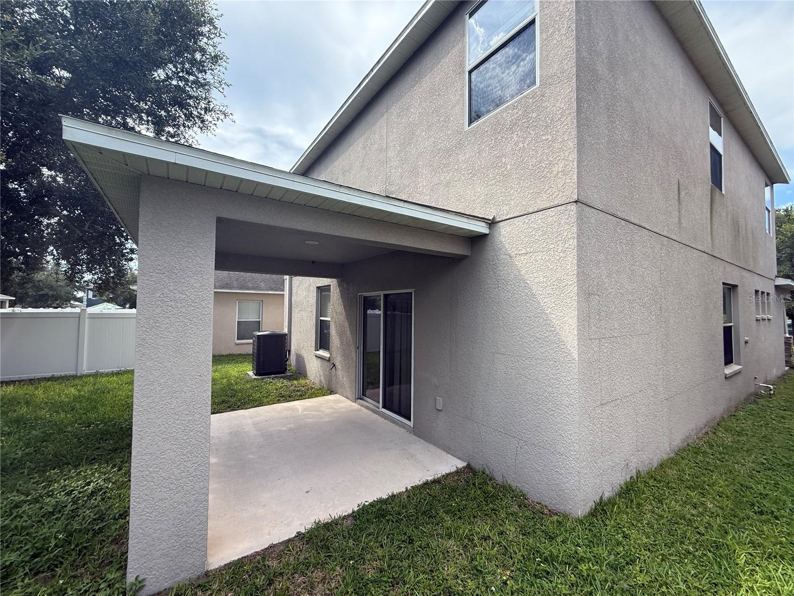 12669 BELCROFT DR — photo 21