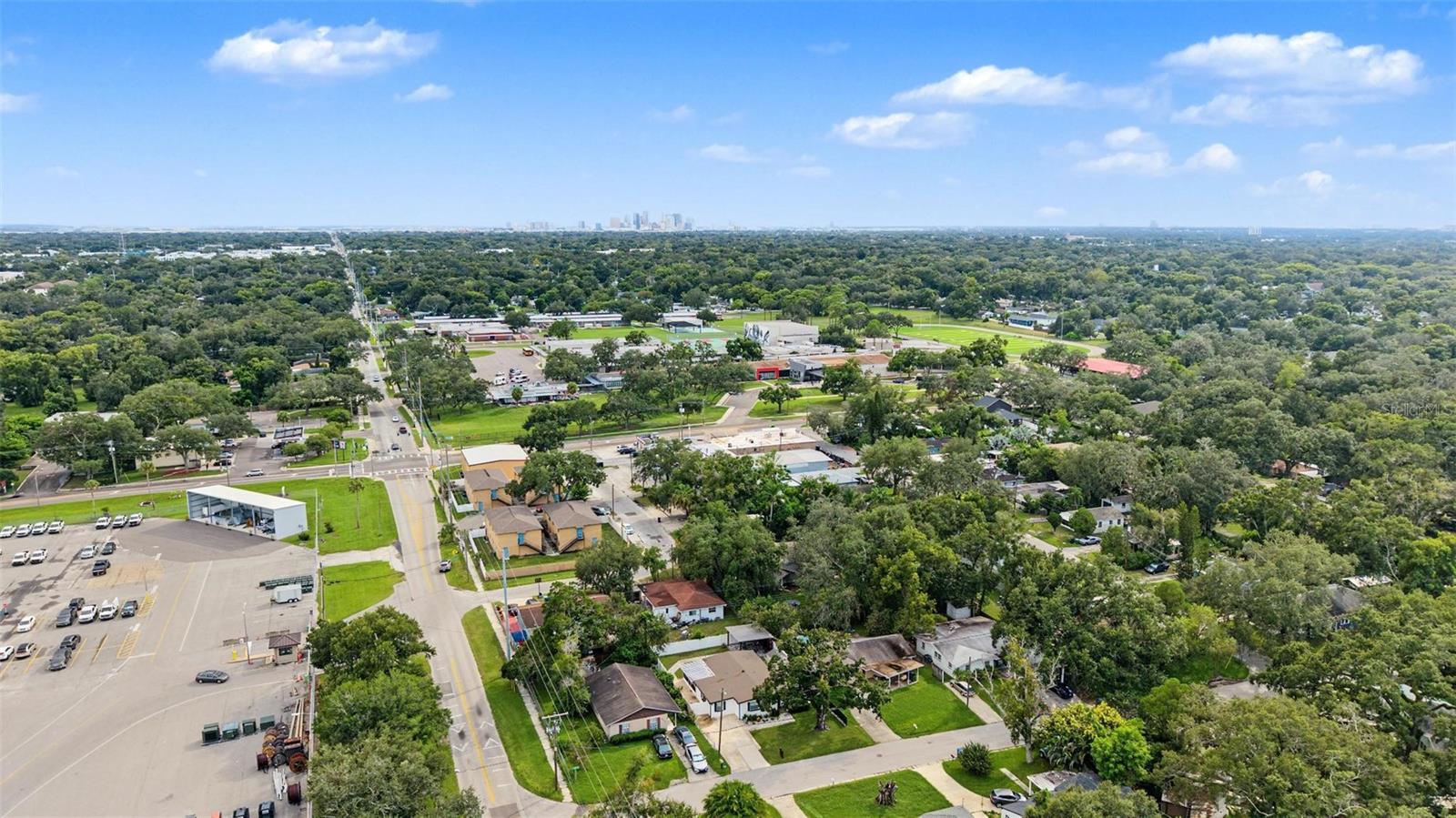 2109 E FLORA STREET — photo 10