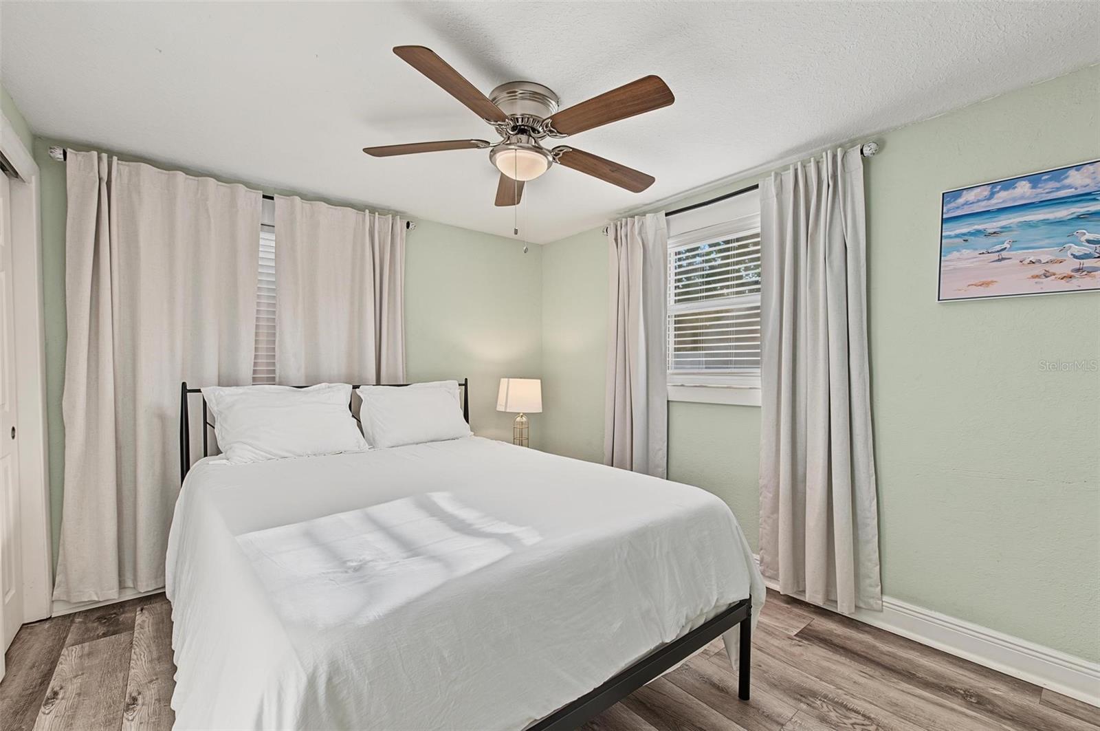 2109 E FLORA STREET — photo 34