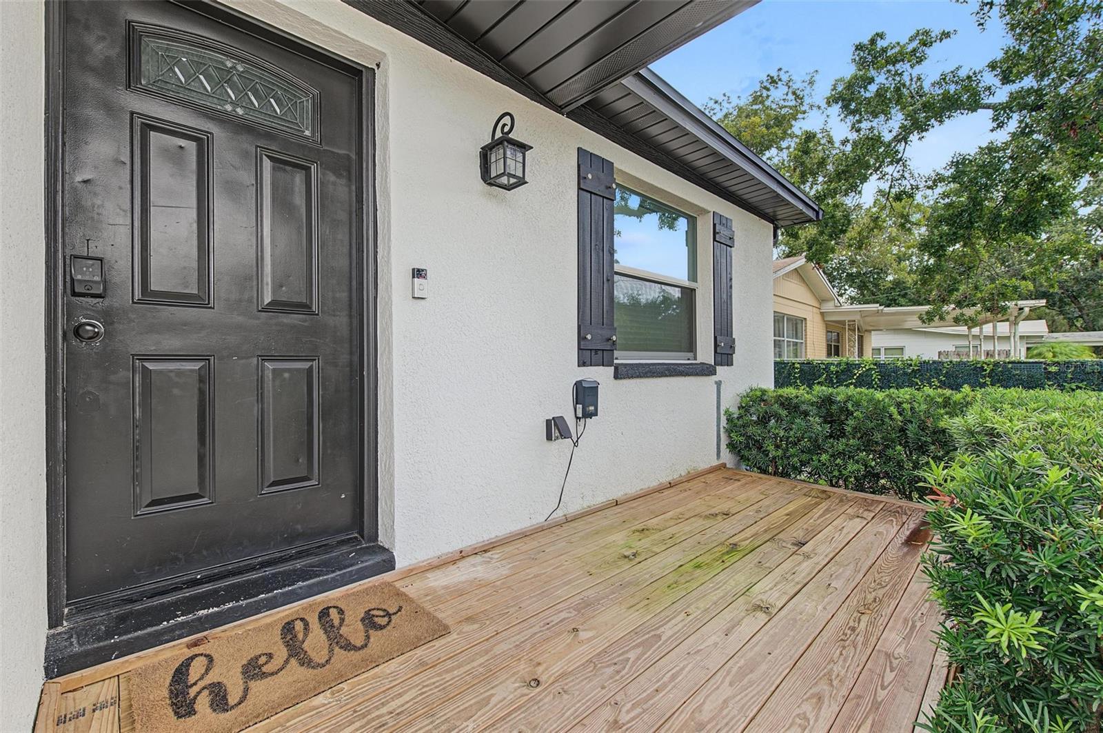 2109 E FLORA STREET — photo 12