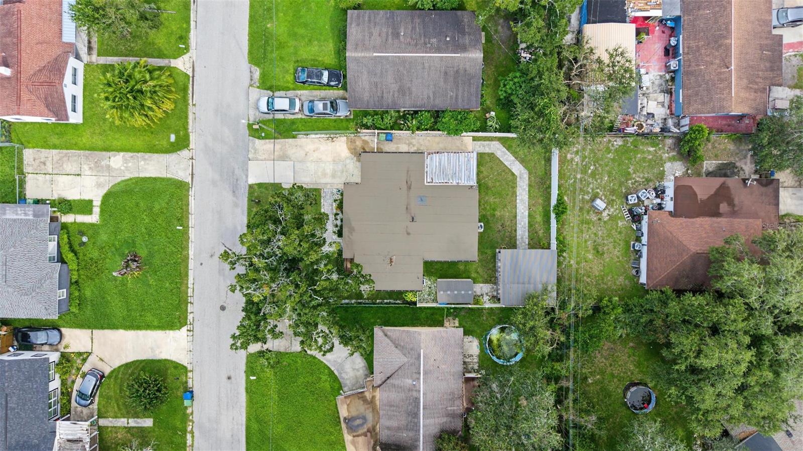 2109 E FLORA STREET — photo 11