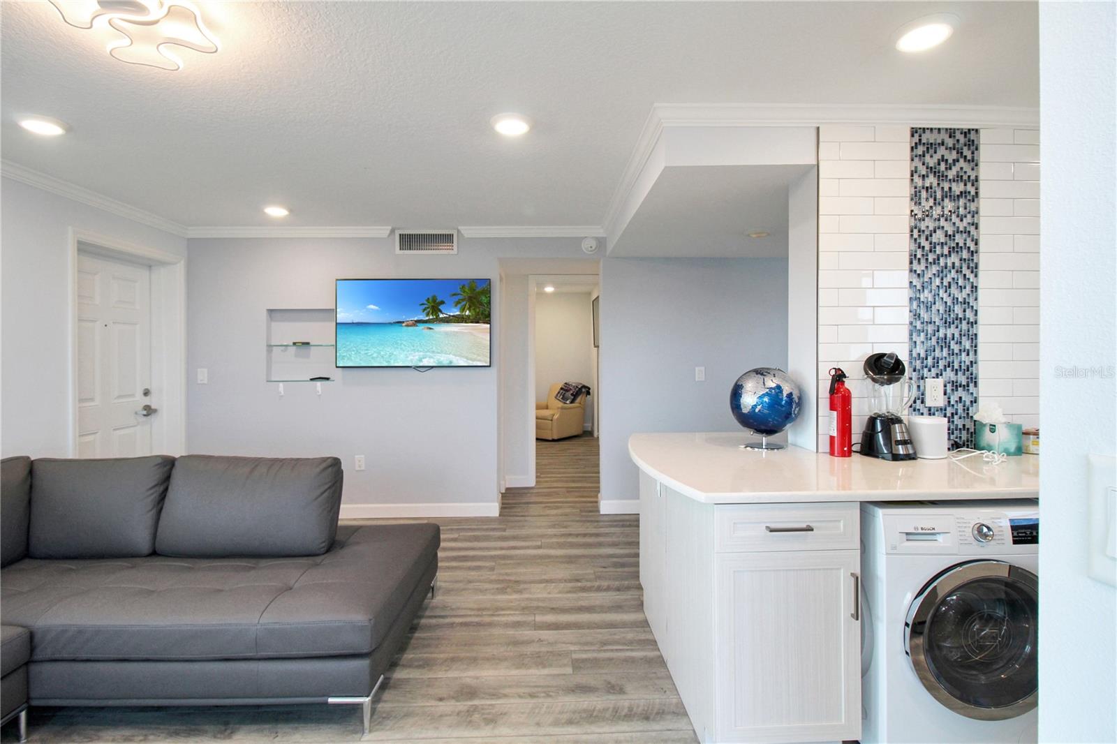 633 ALHAMBRA RD #701 — photo 14