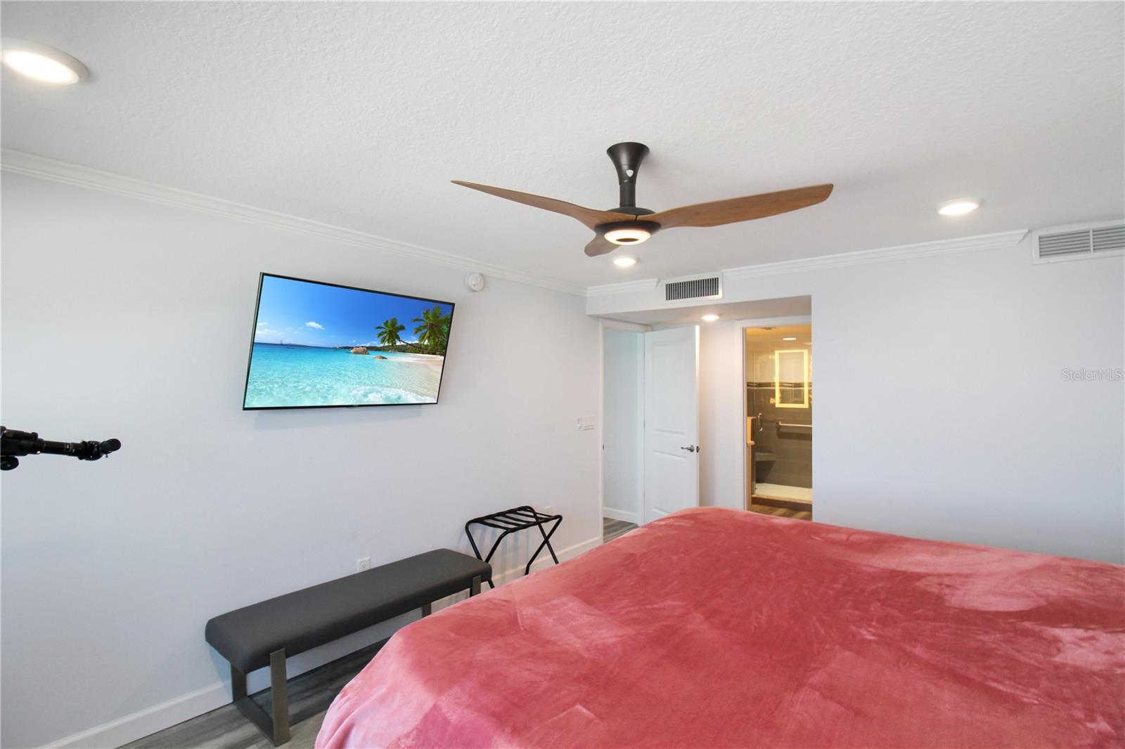 633 ALHAMBRA RD #701 — photo 45