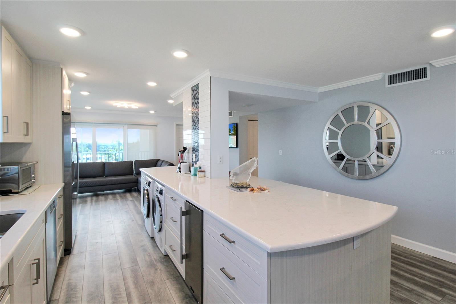 633 ALHAMBRA RD #701 — photo 25