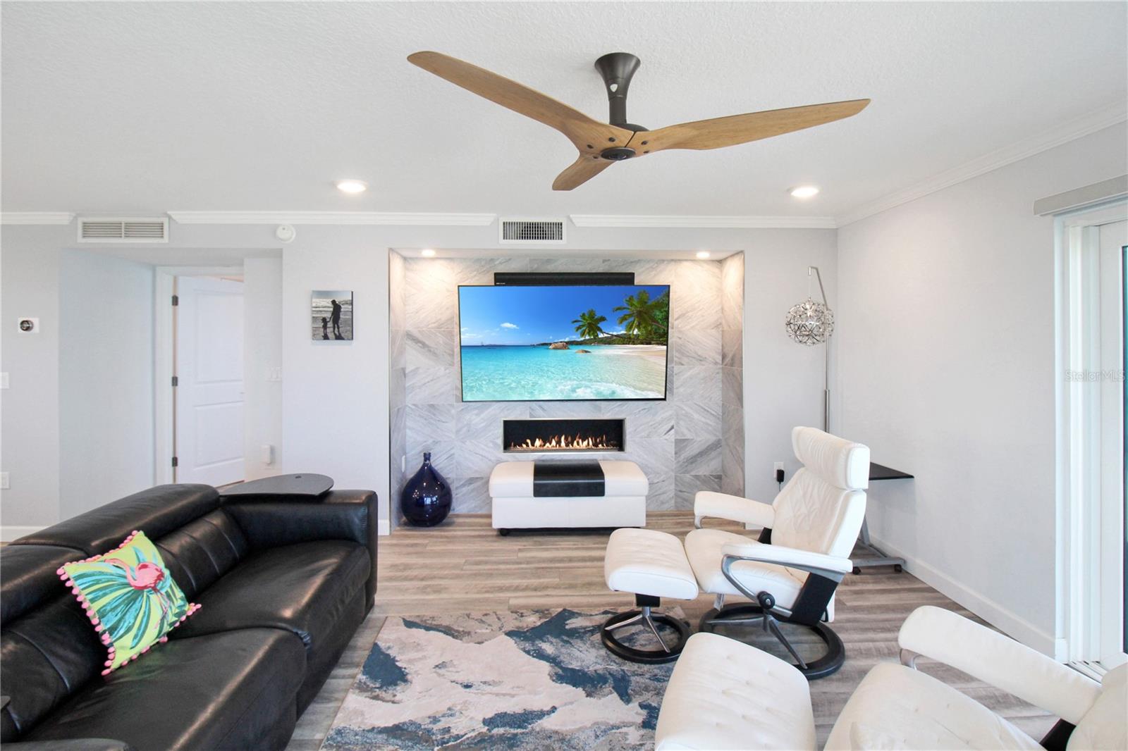 633 ALHAMBRA RD #701 — photo 34