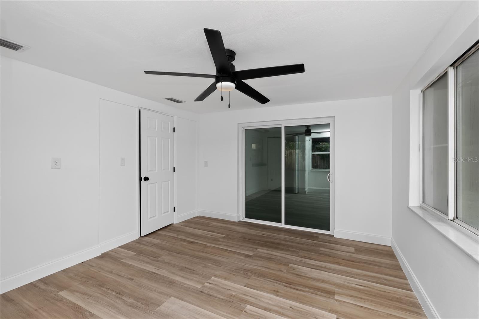 5644 BERLIN DR — photo 22
