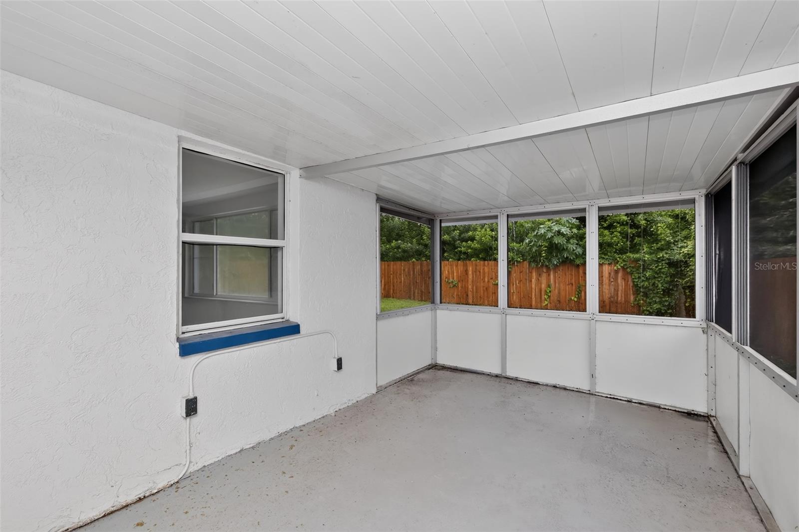 5644 BERLIN DR — photo 26