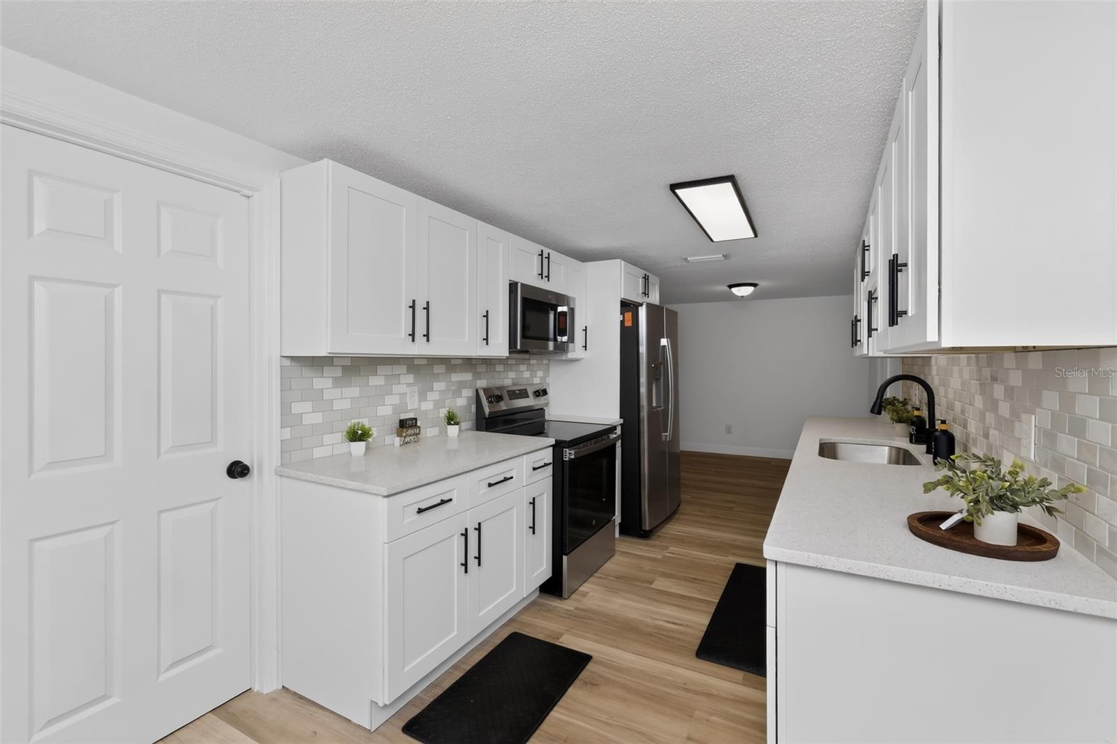 5644 BERLIN DR — photo 7