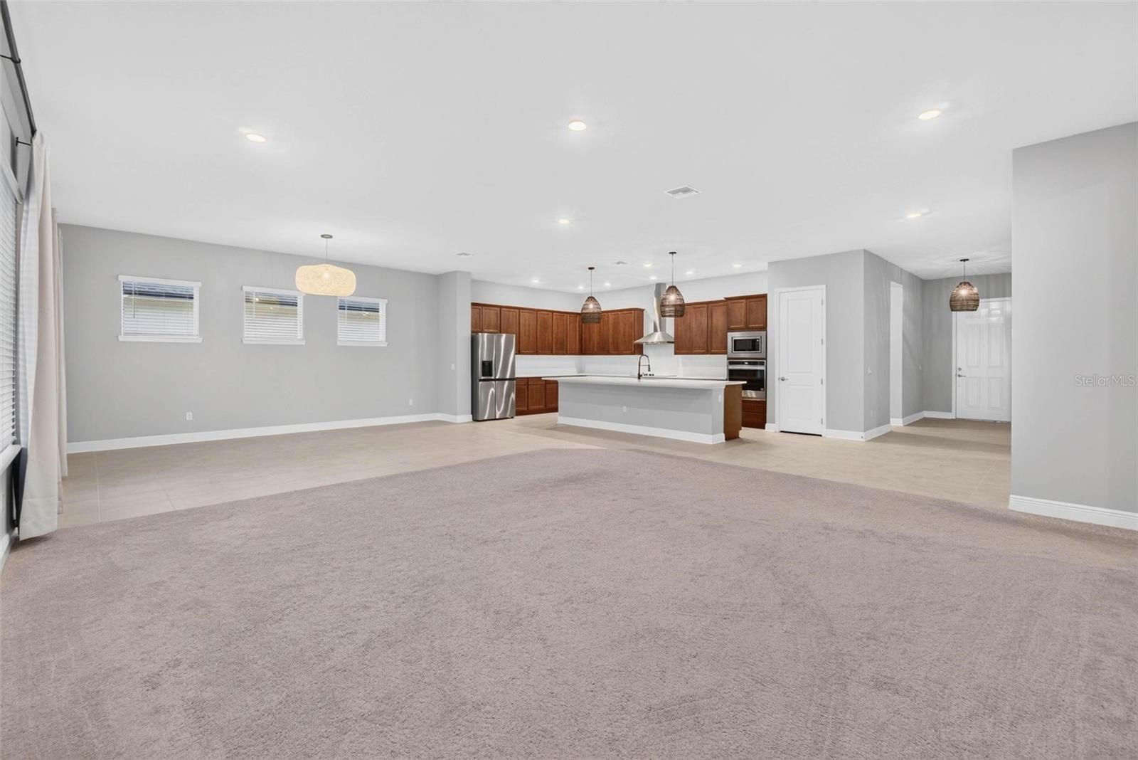 6035 NIKKI LN — photo 7