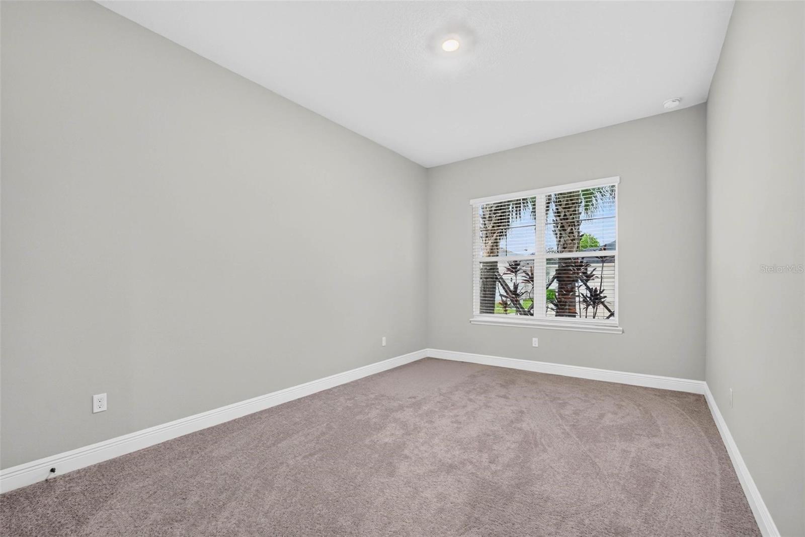 6035 NIKKI LN — photo 17