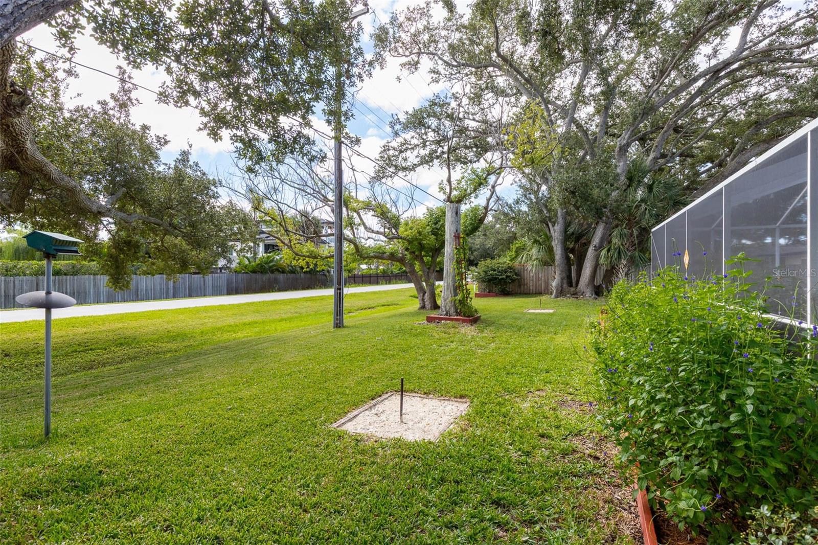 1843 PASADENA DR — photo 33