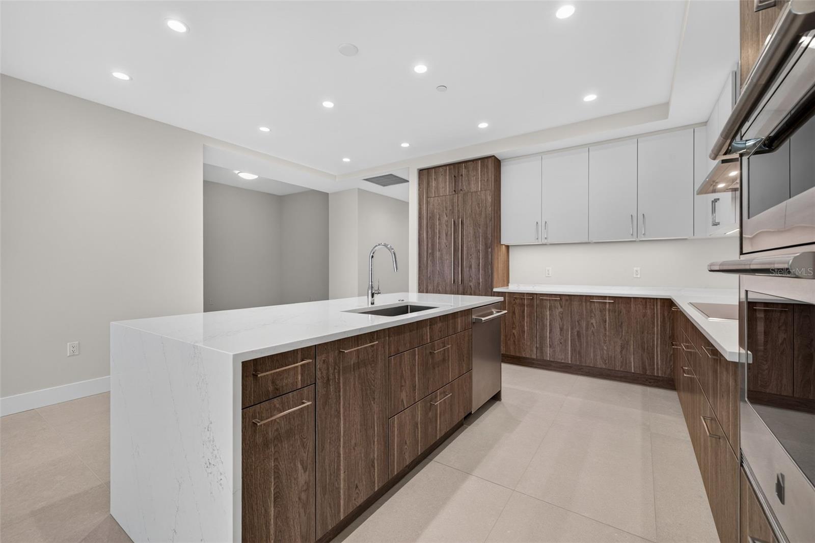 275 1ST AVE S #2603 — photo 8