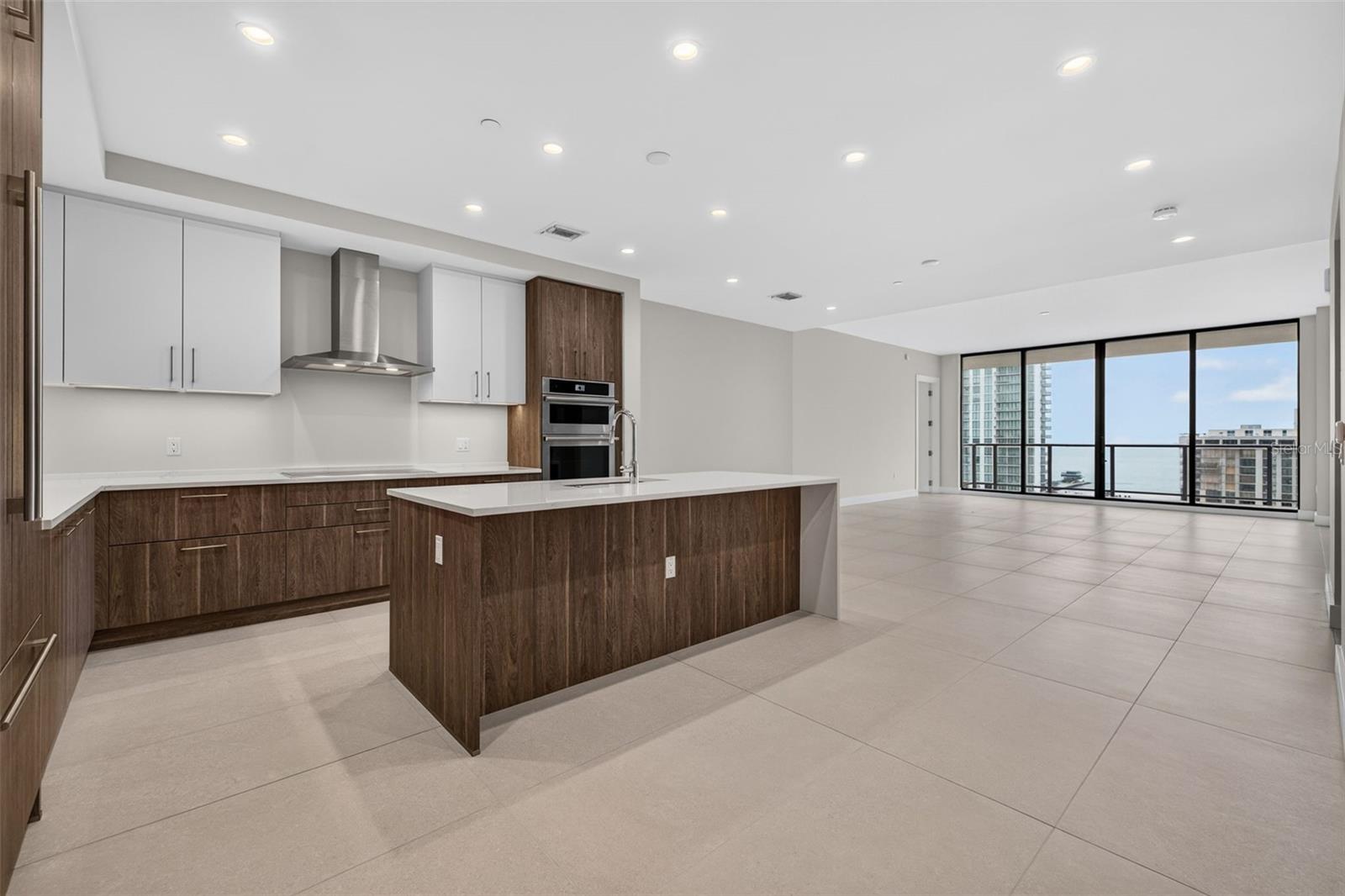 275 1ST AVE S #2603 — photo 4