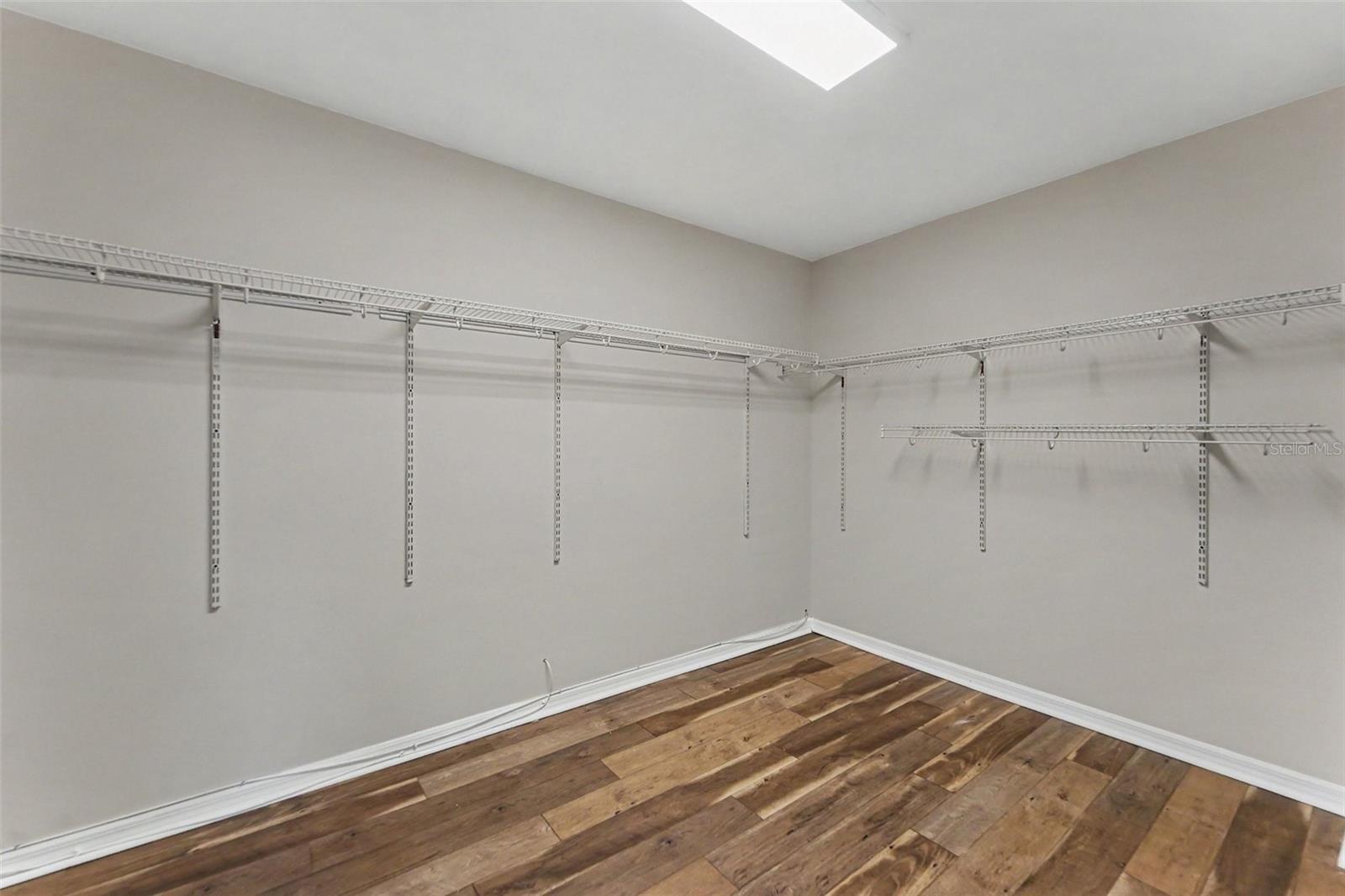 4507 FIELDVIEW CIR — photo 27