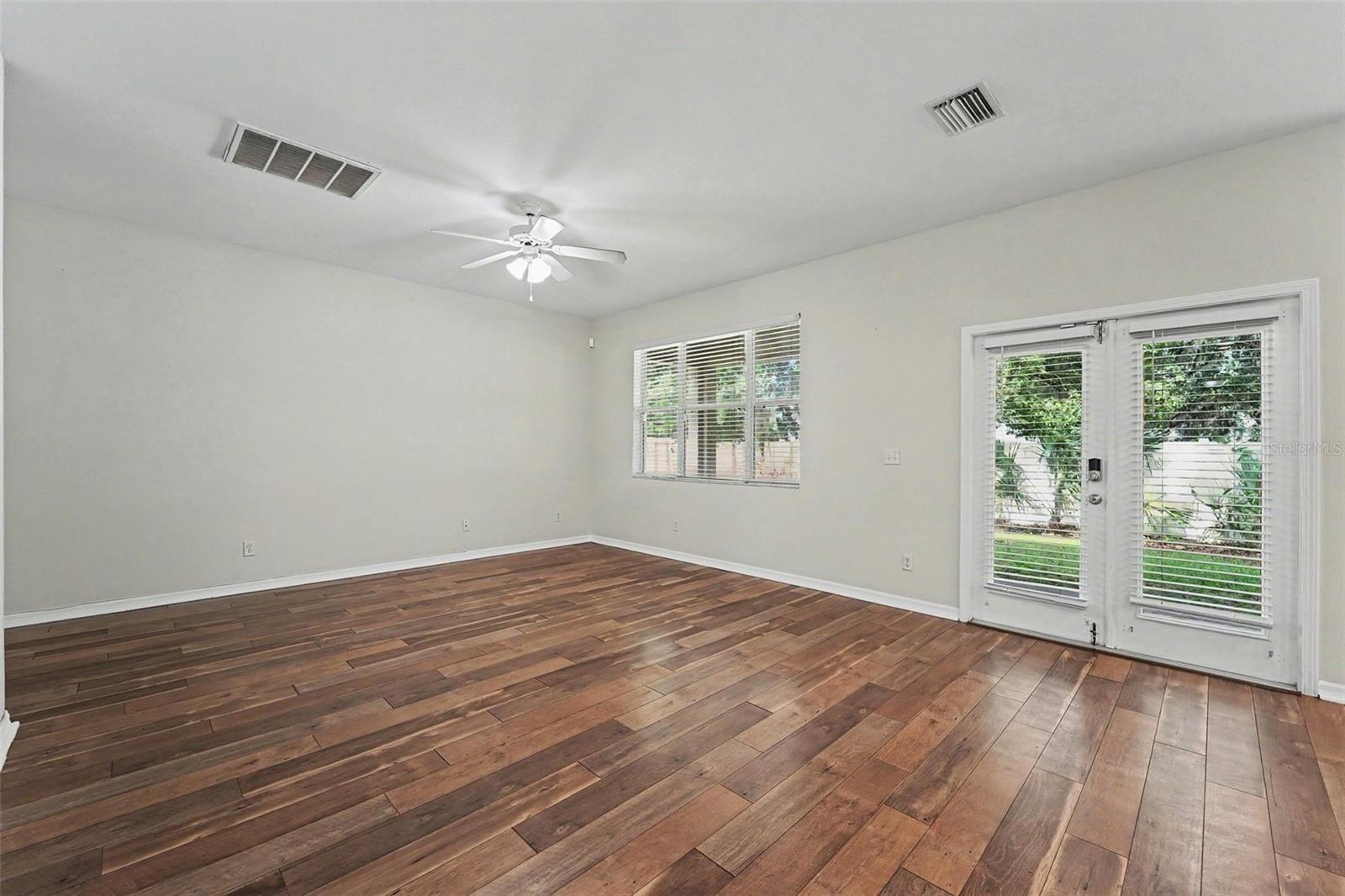 4507 FIELDVIEW CIR — photo 19