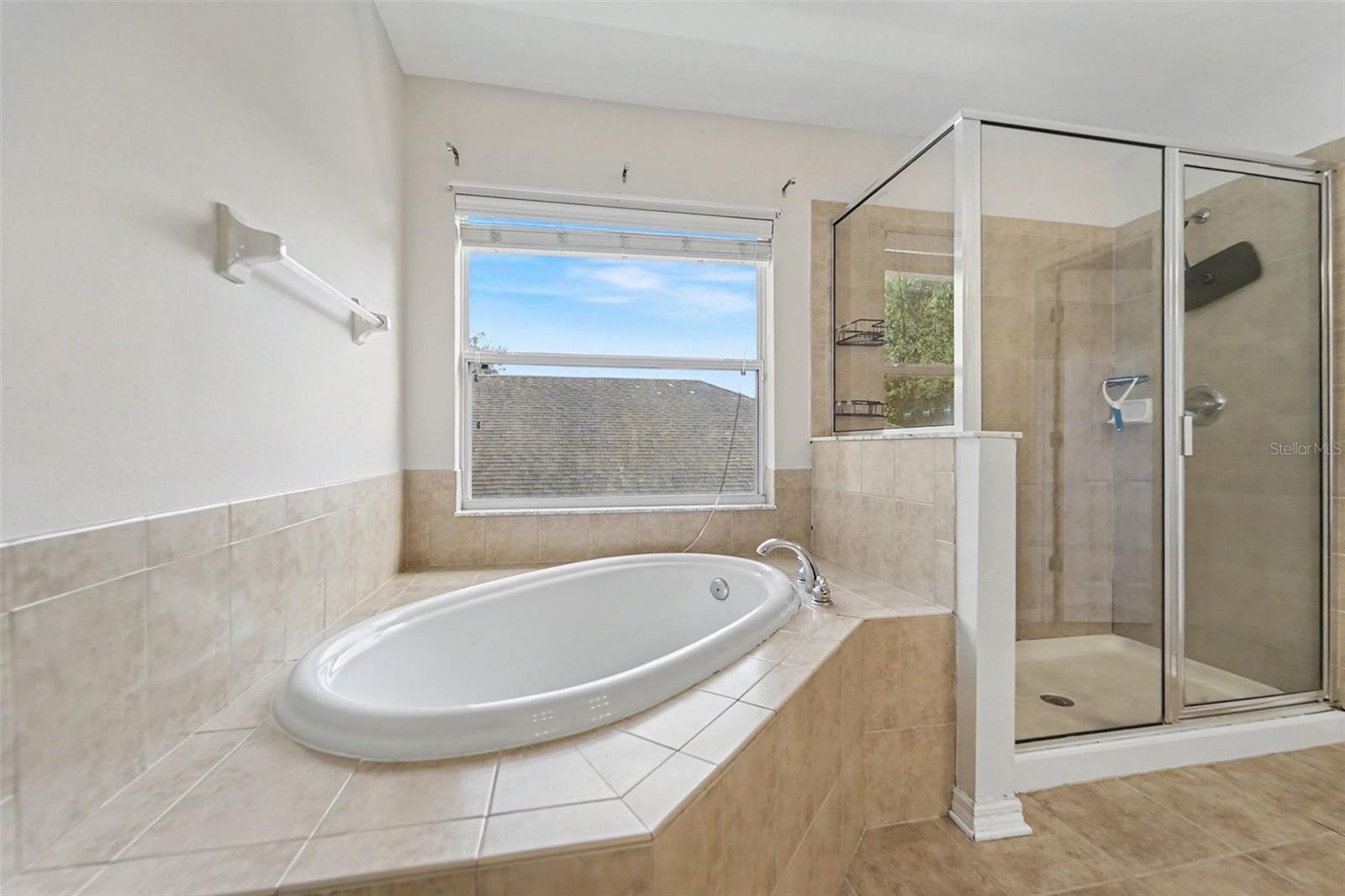 4507 FIELDVIEW CIR — photo 26