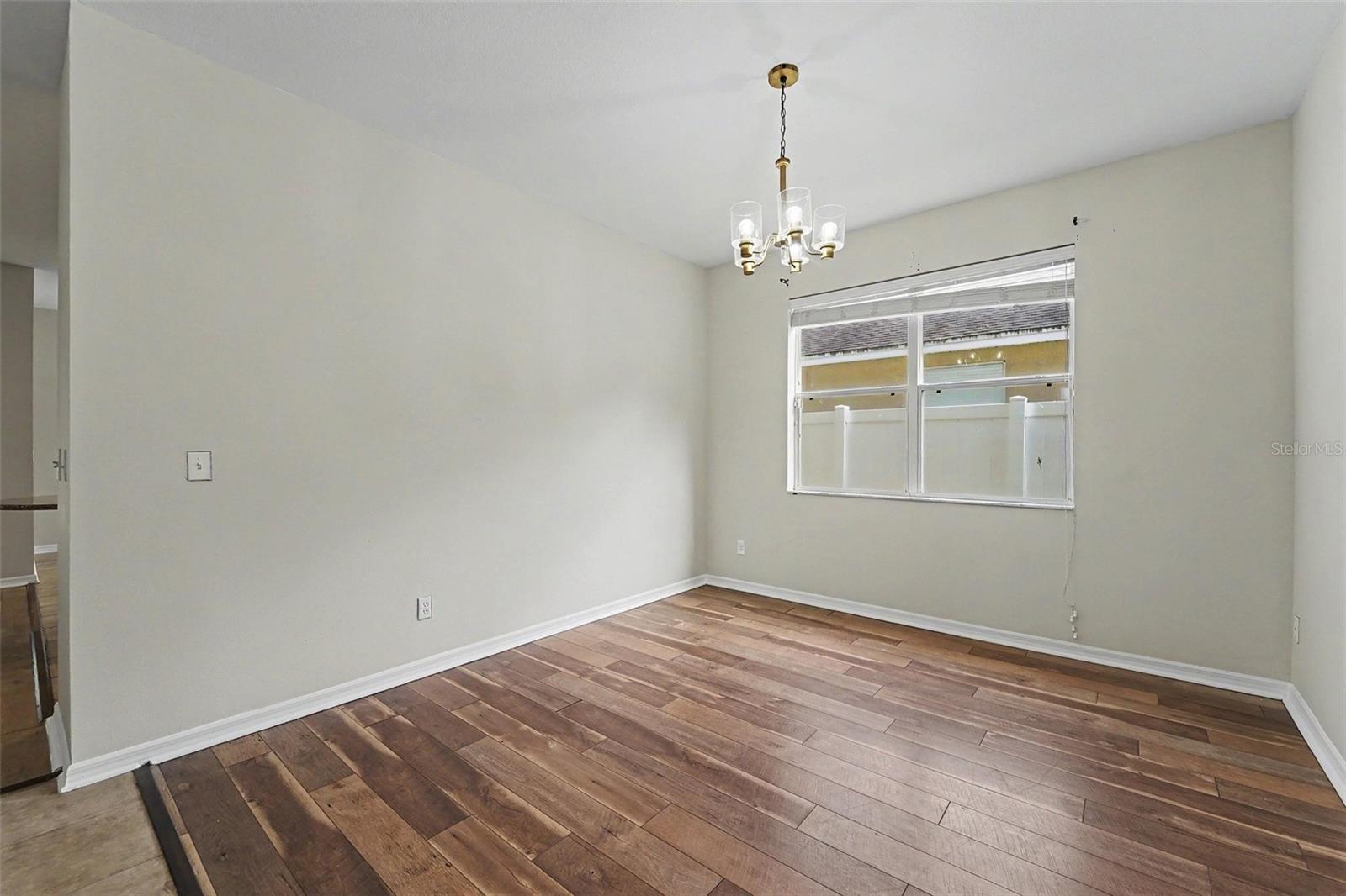 4507 FIELDVIEW CIR — photo 8