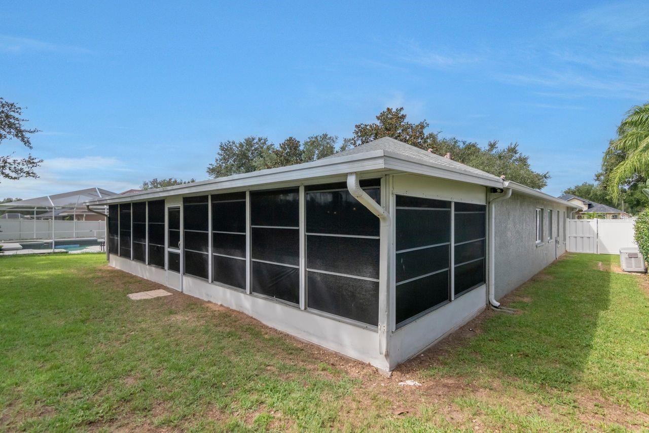 2725 BUCKHORN PRESERVE BLVD — photo 16