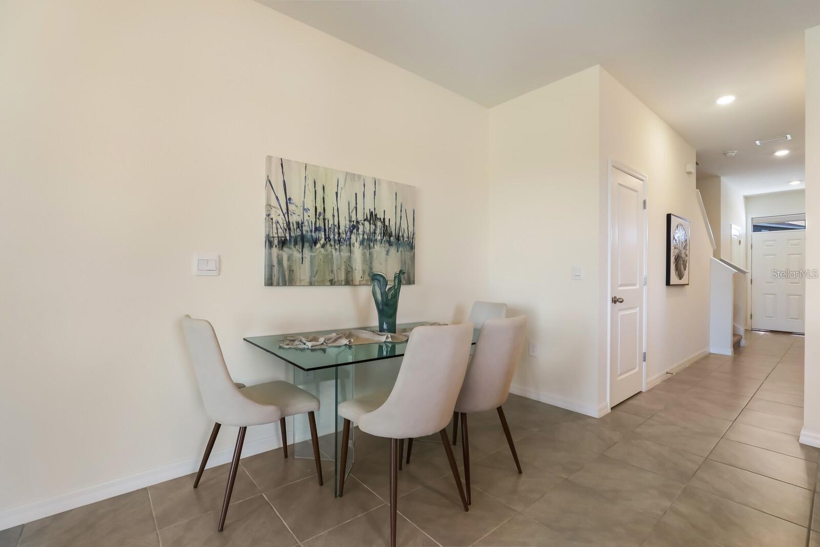 8916 MILESTONE DR — photo 10