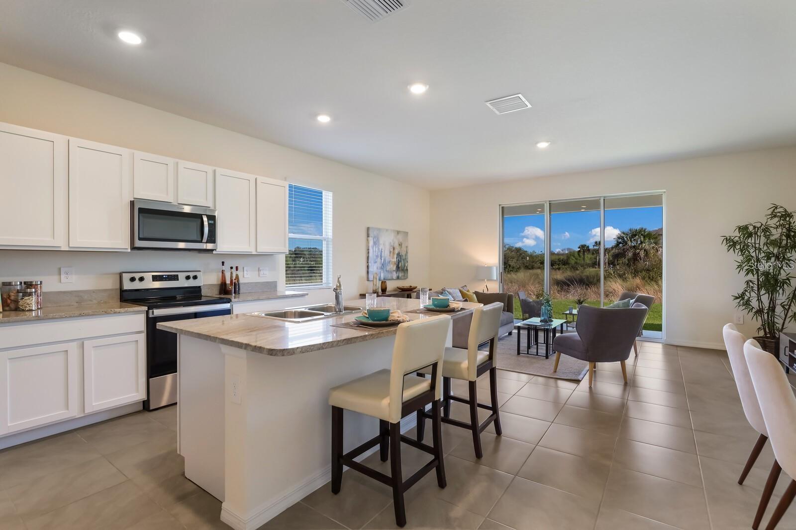 8916 MILESTONE DR — photo 11