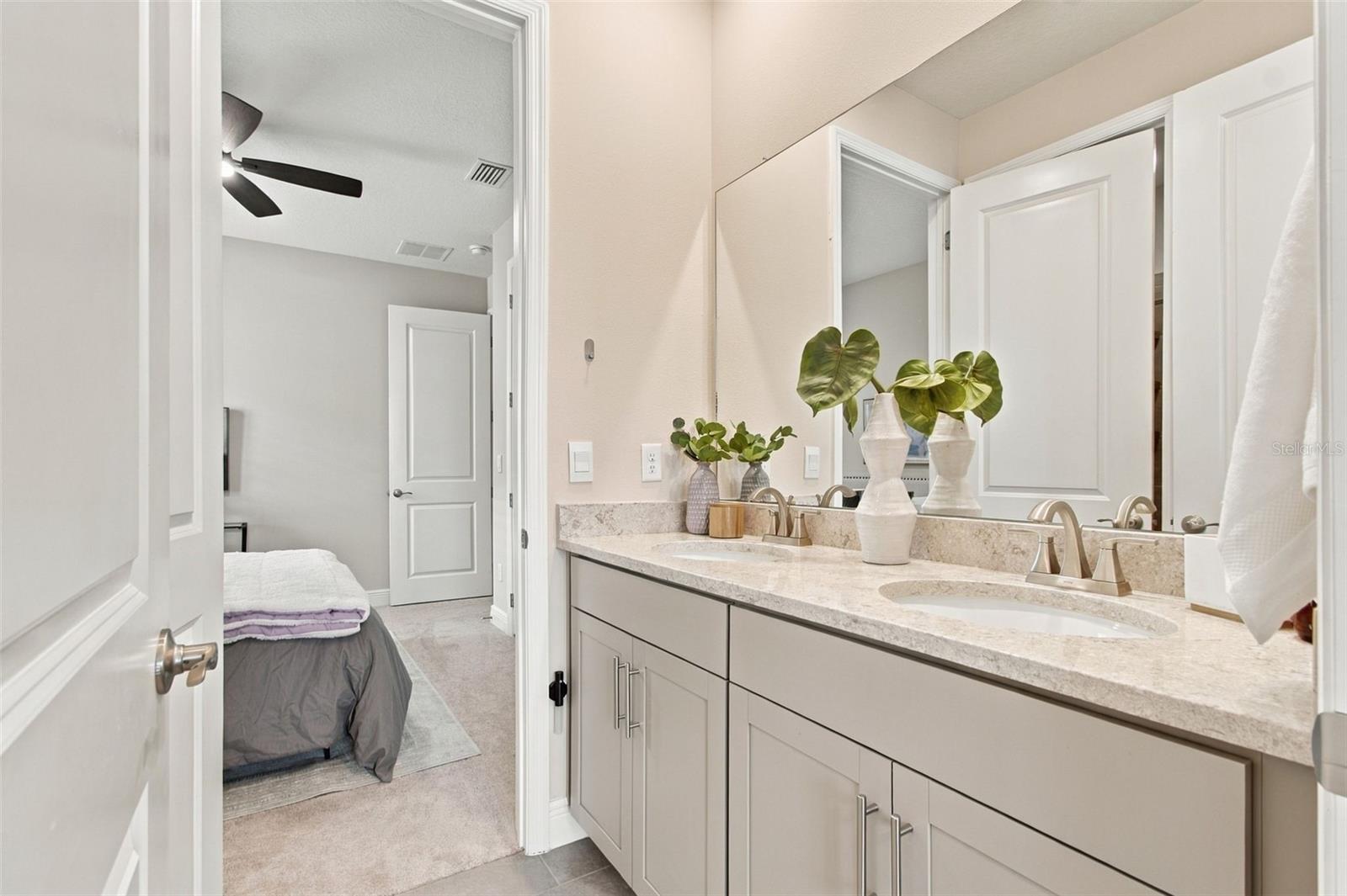 23182 SCAGLIONE DR — photo 34