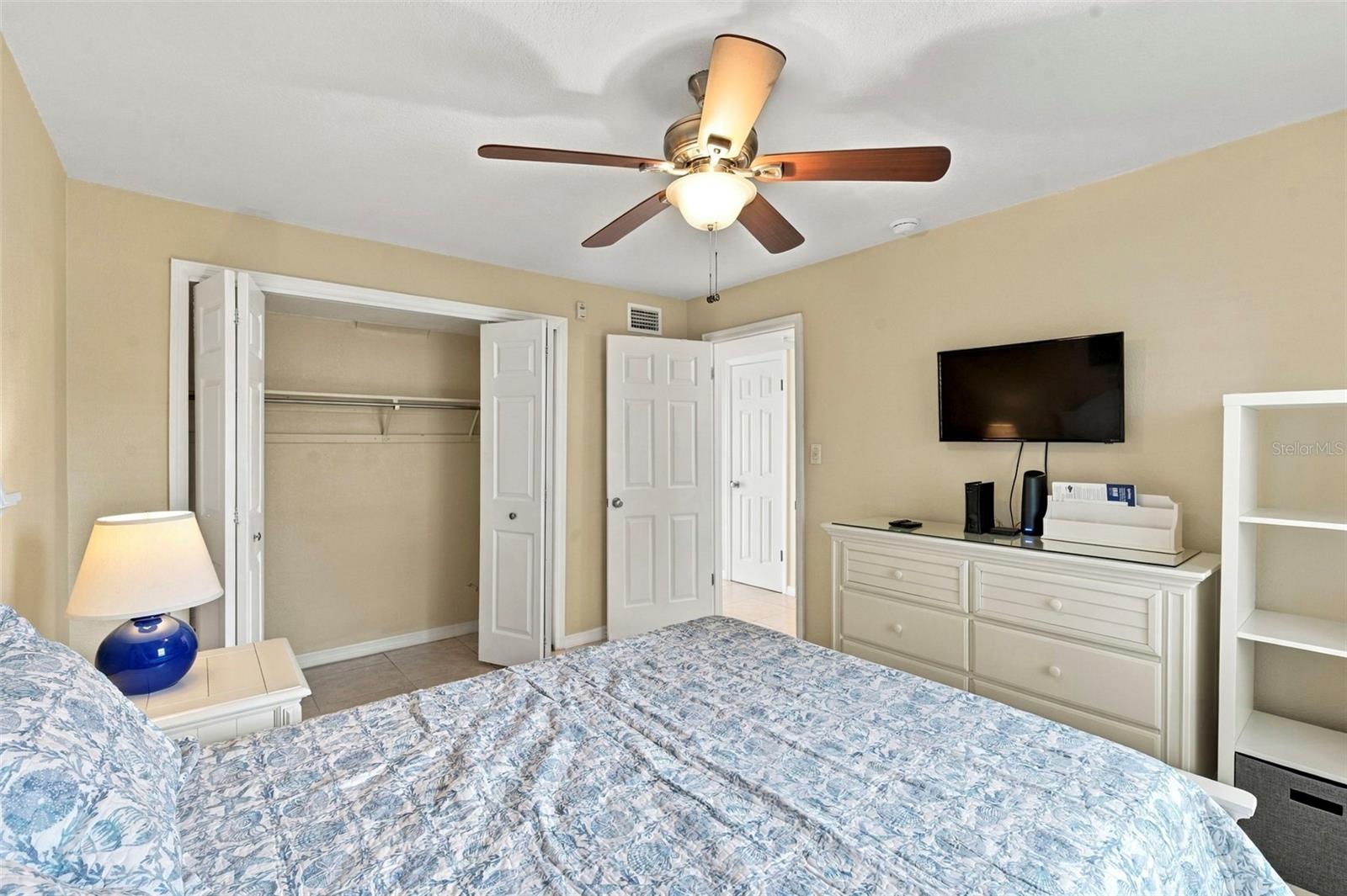 5118 COQUINA KEY DR SE #B — photo 10
