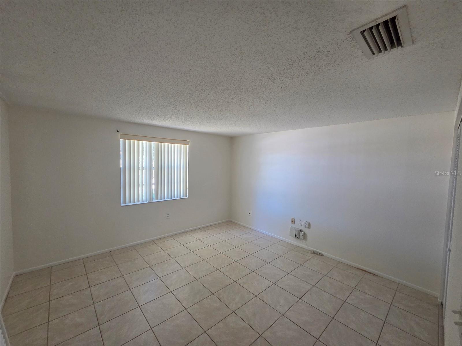 655 HARVEY ST — photo 13