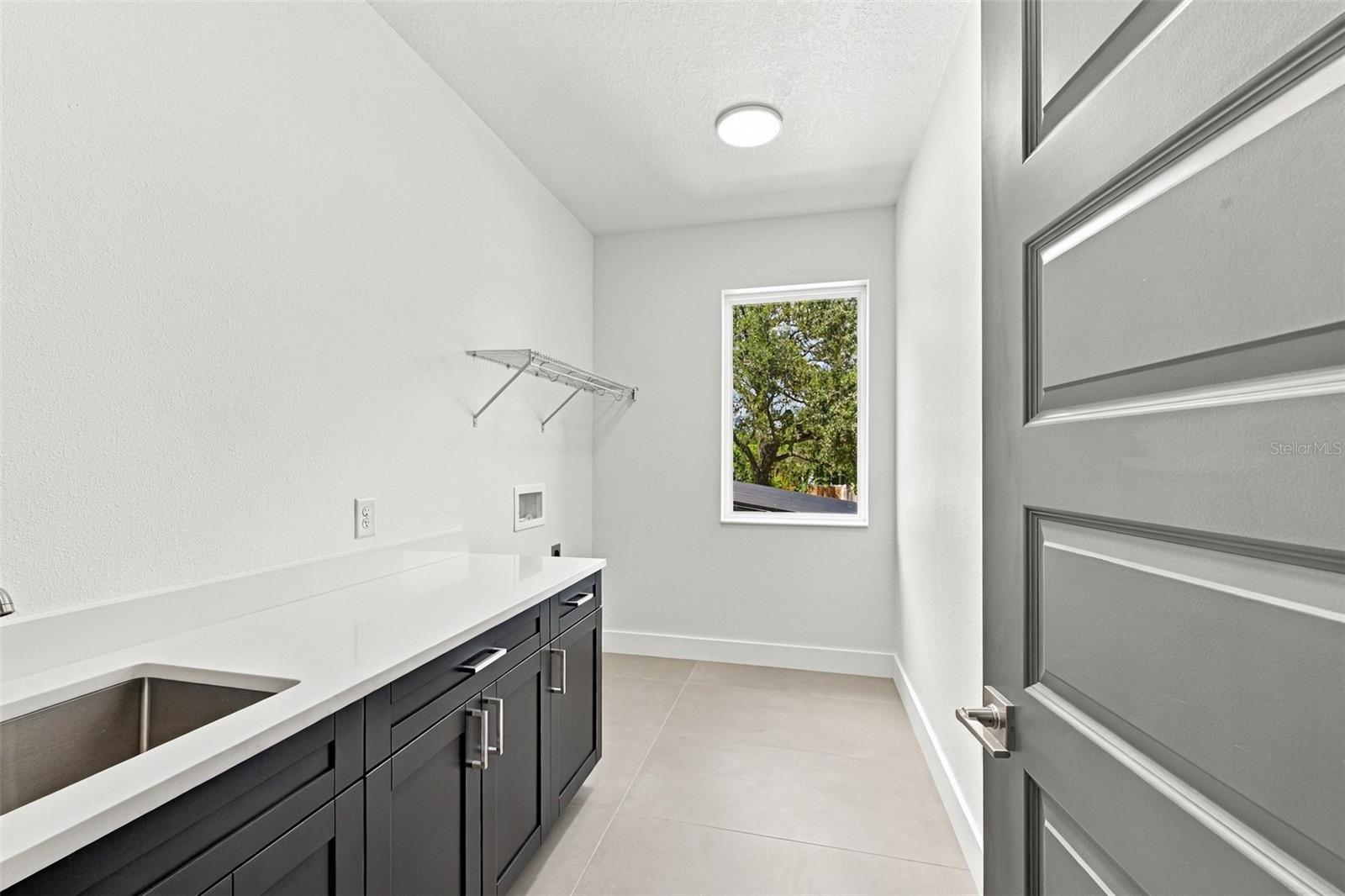 3201 W WYOMING AVE — photo 49