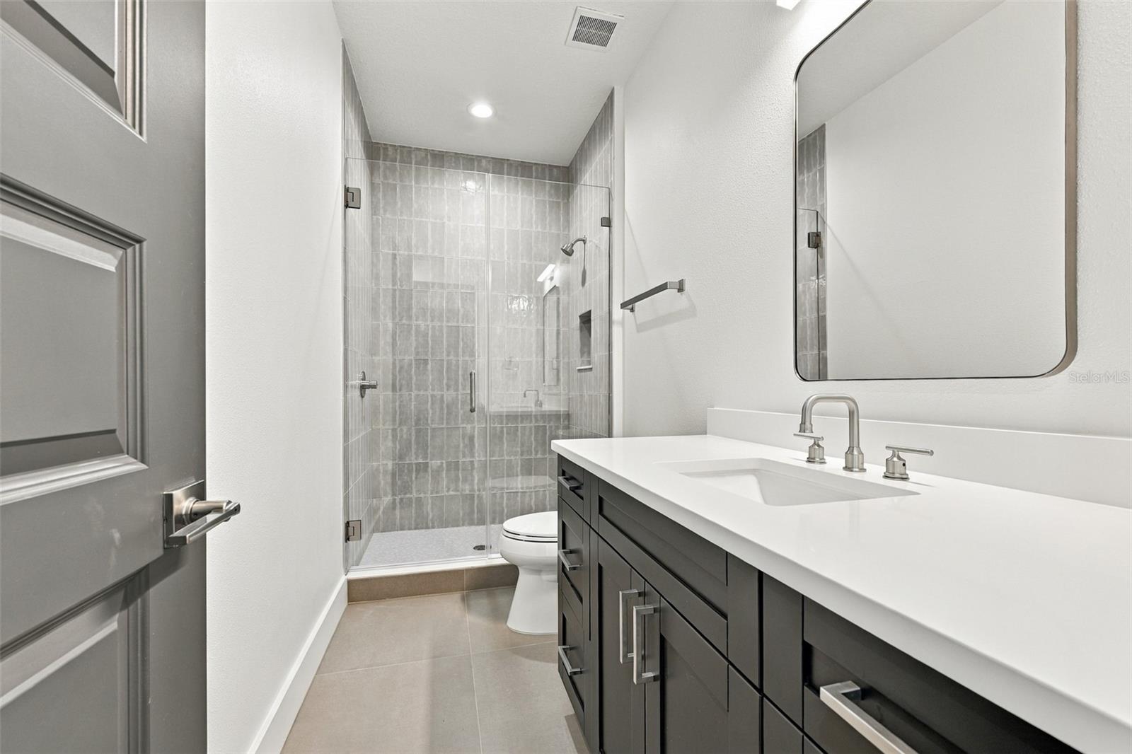 3201 W WYOMING AVE — photo 57