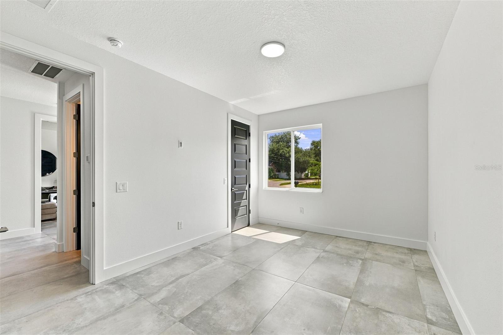 3201 W WYOMING AVE — photo 31