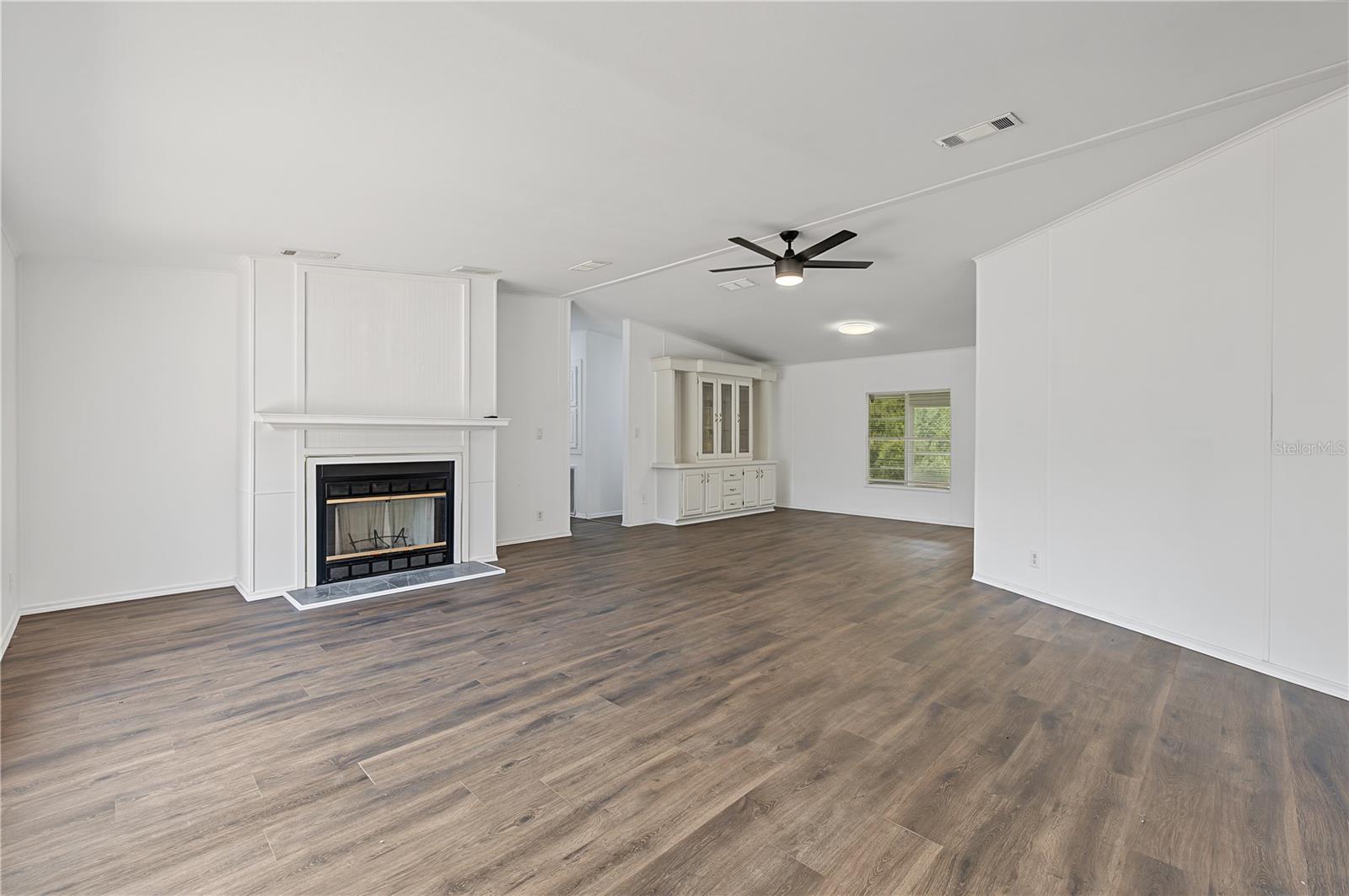 7257 BERRY RD — photo 5