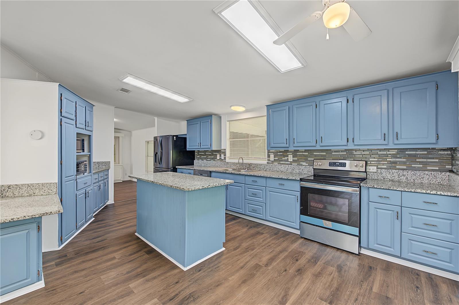 7257 BERRY RD — photo 19