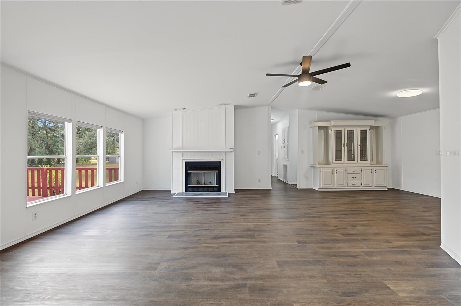 7257 BERRY RD — photo 6