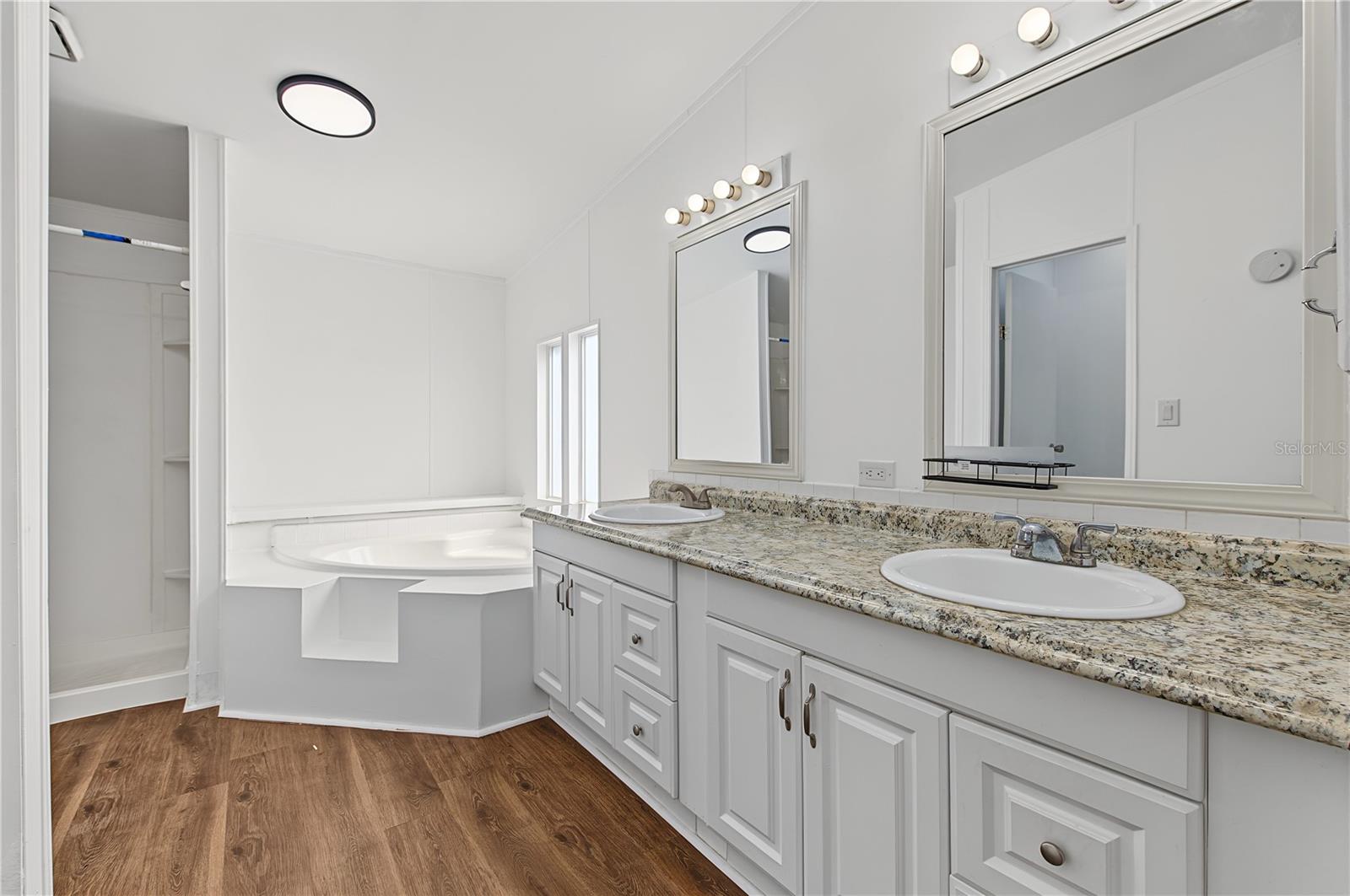 7257 BERRY RD — photo 27
