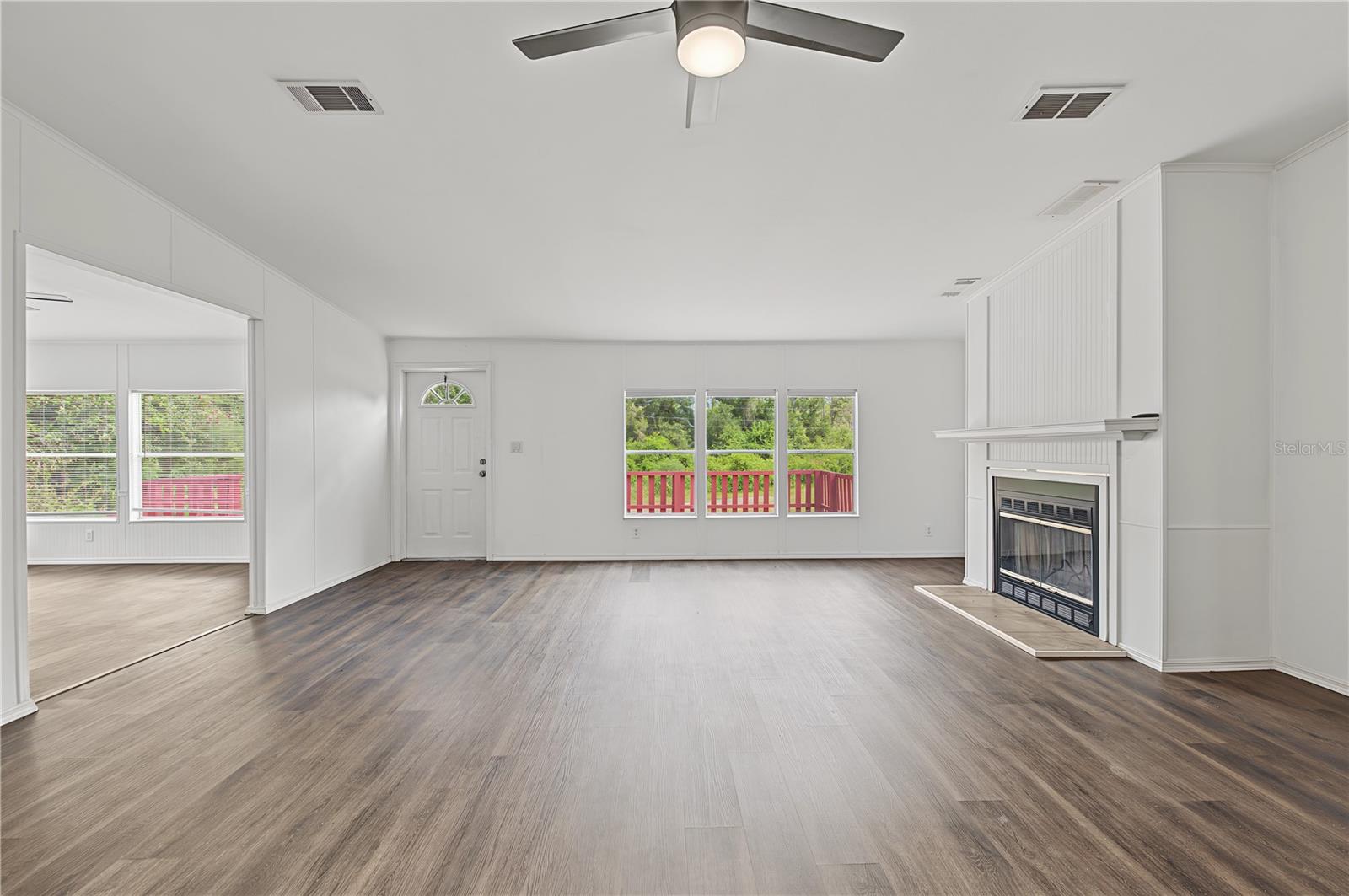 7257 BERRY RD — photo 8