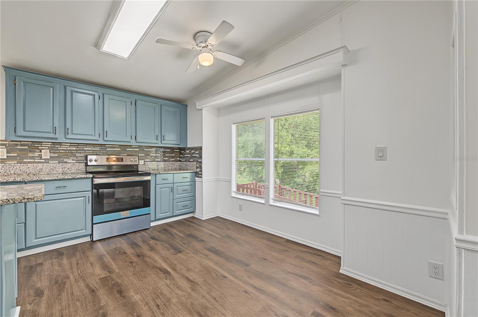 7257 BERRY RD — photo 24