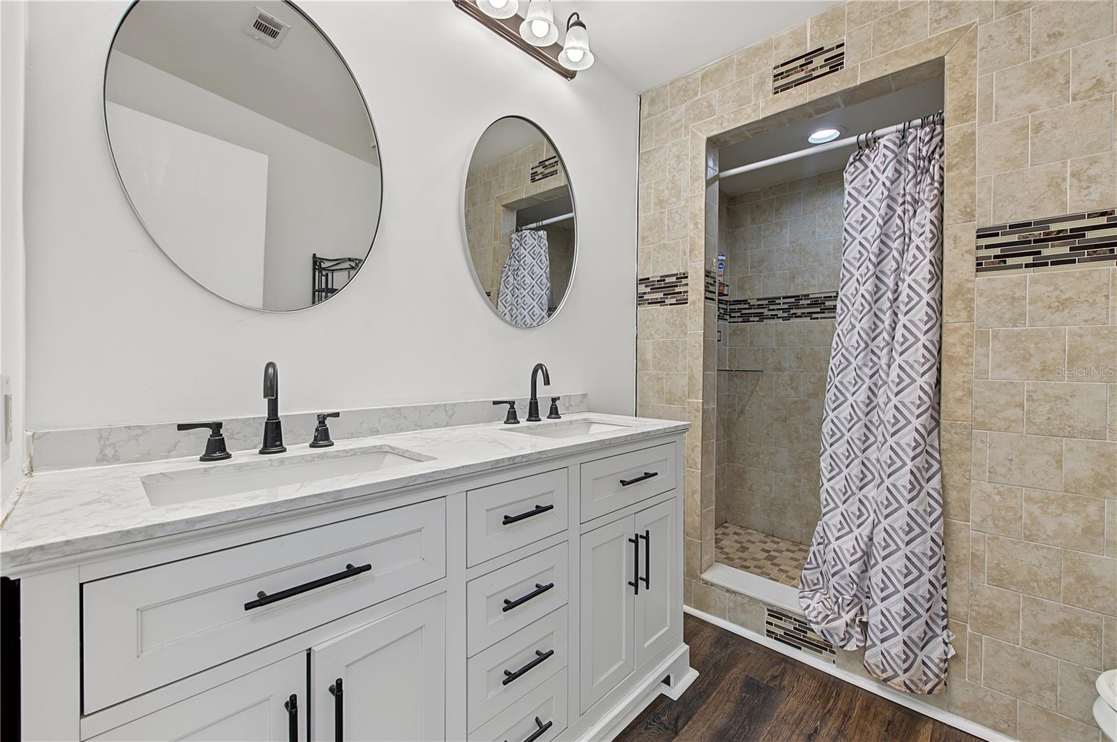 7257 BERRY RD — photo 32