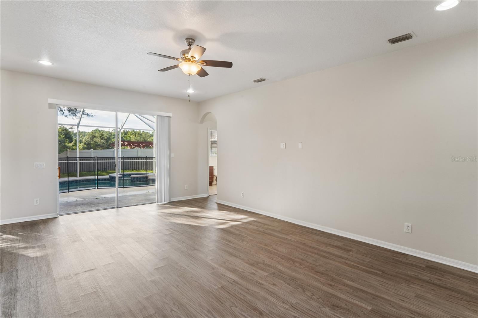 9138 LOST MILL DR — photo 13