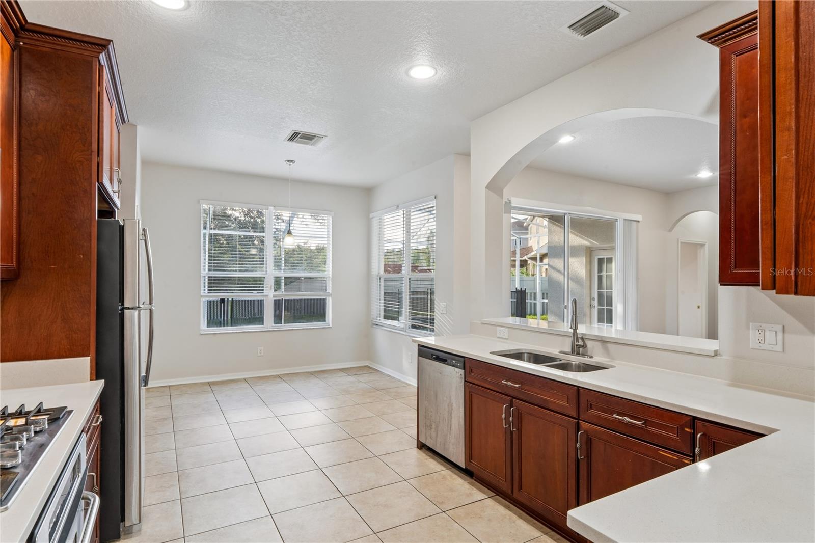 9138 LOST MILL DR — photo 7