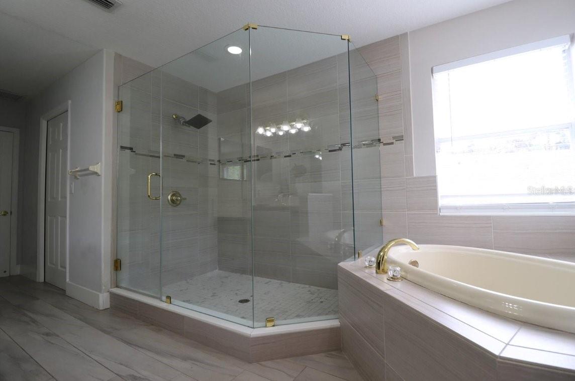 27709 KIRKWOOD CIR — photo 26