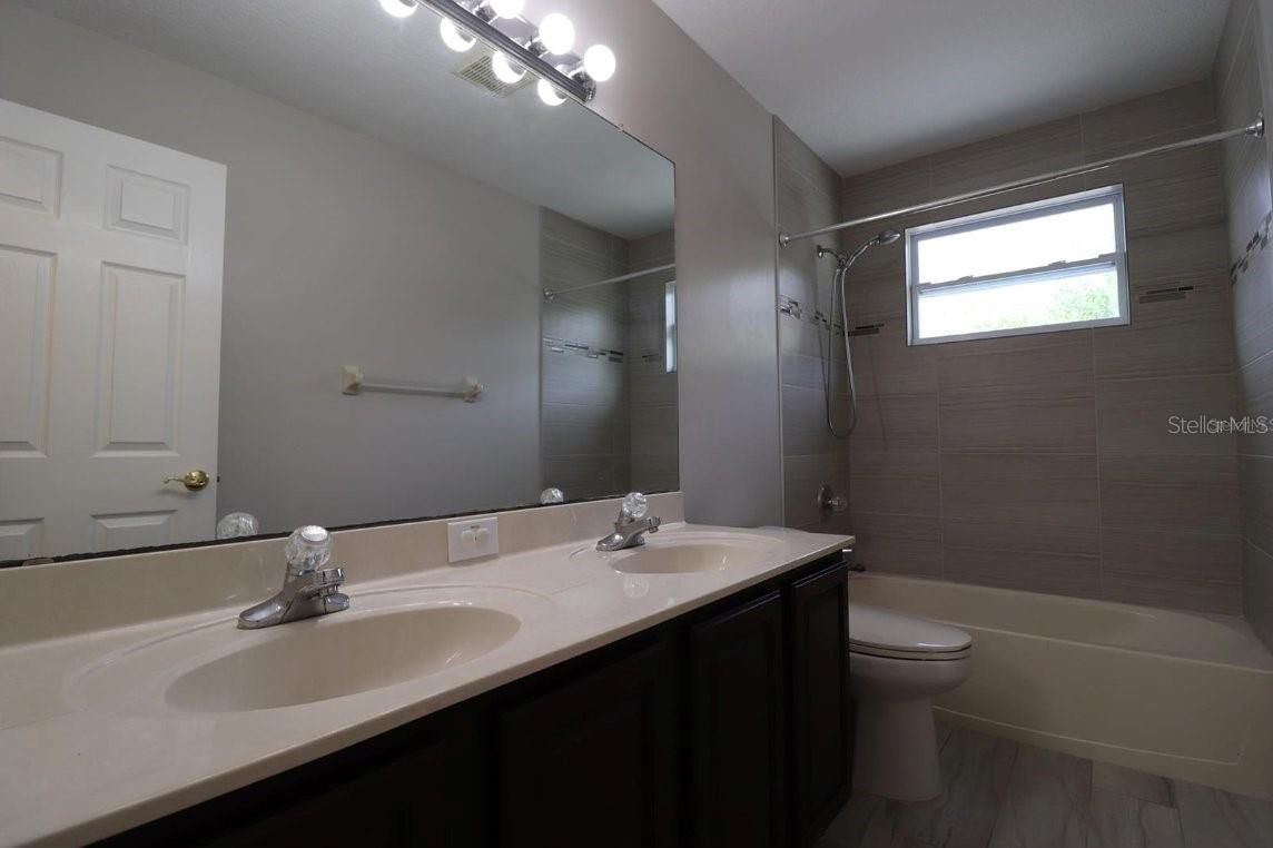 27709 KIRKWOOD CIR — photo 23