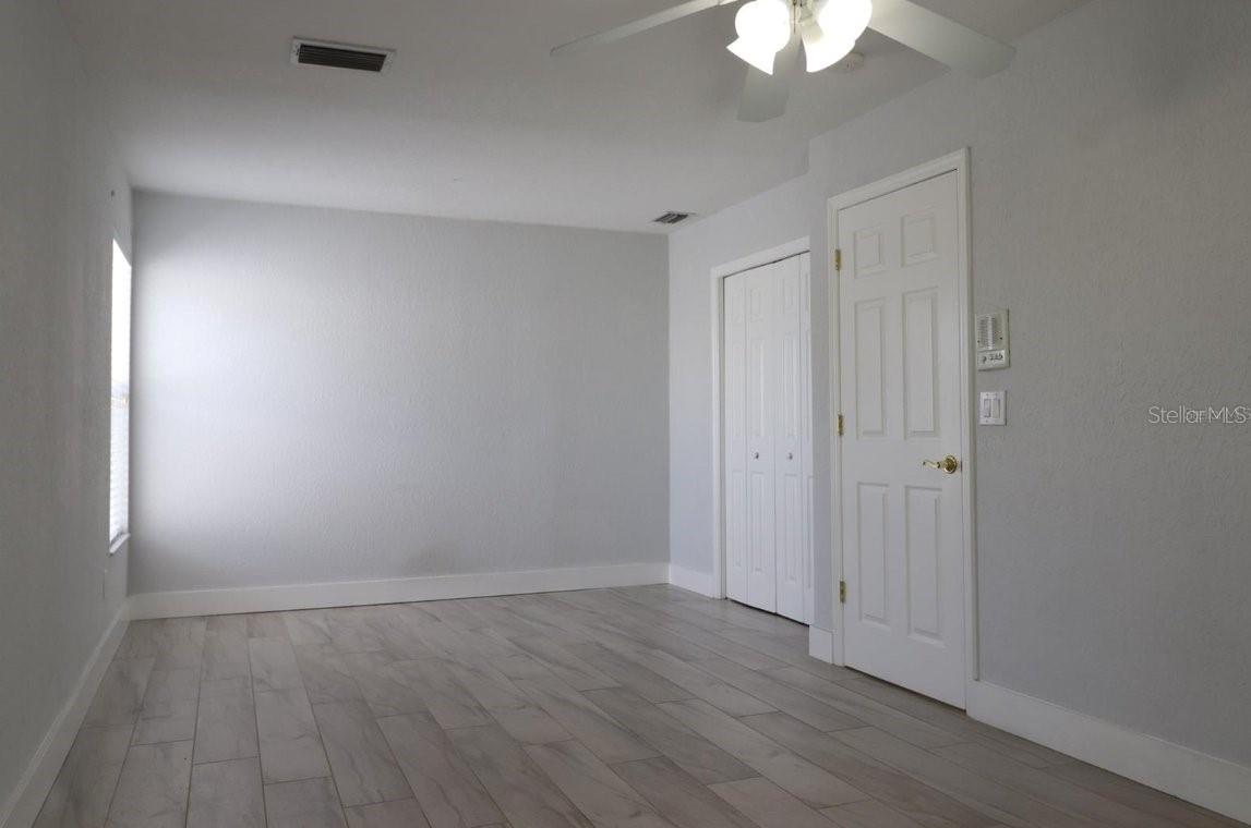 27709 KIRKWOOD CIR — photo 21