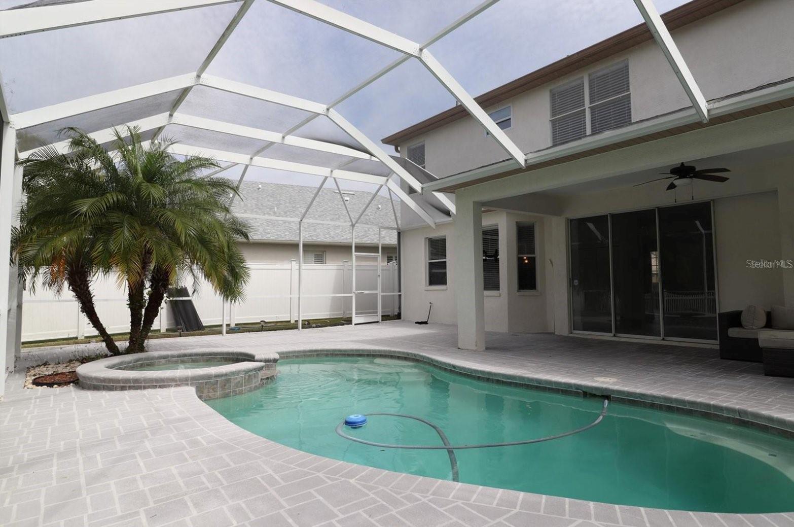 27709 KIRKWOOD CIR — photo 38