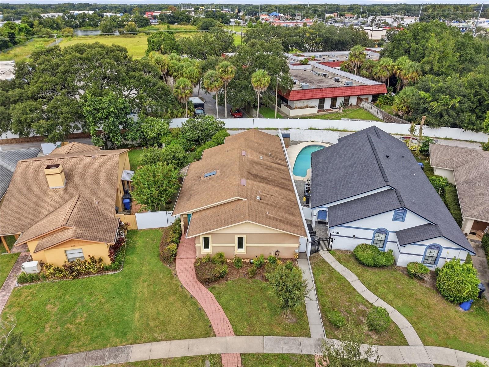3423 PICO DR — photo 32