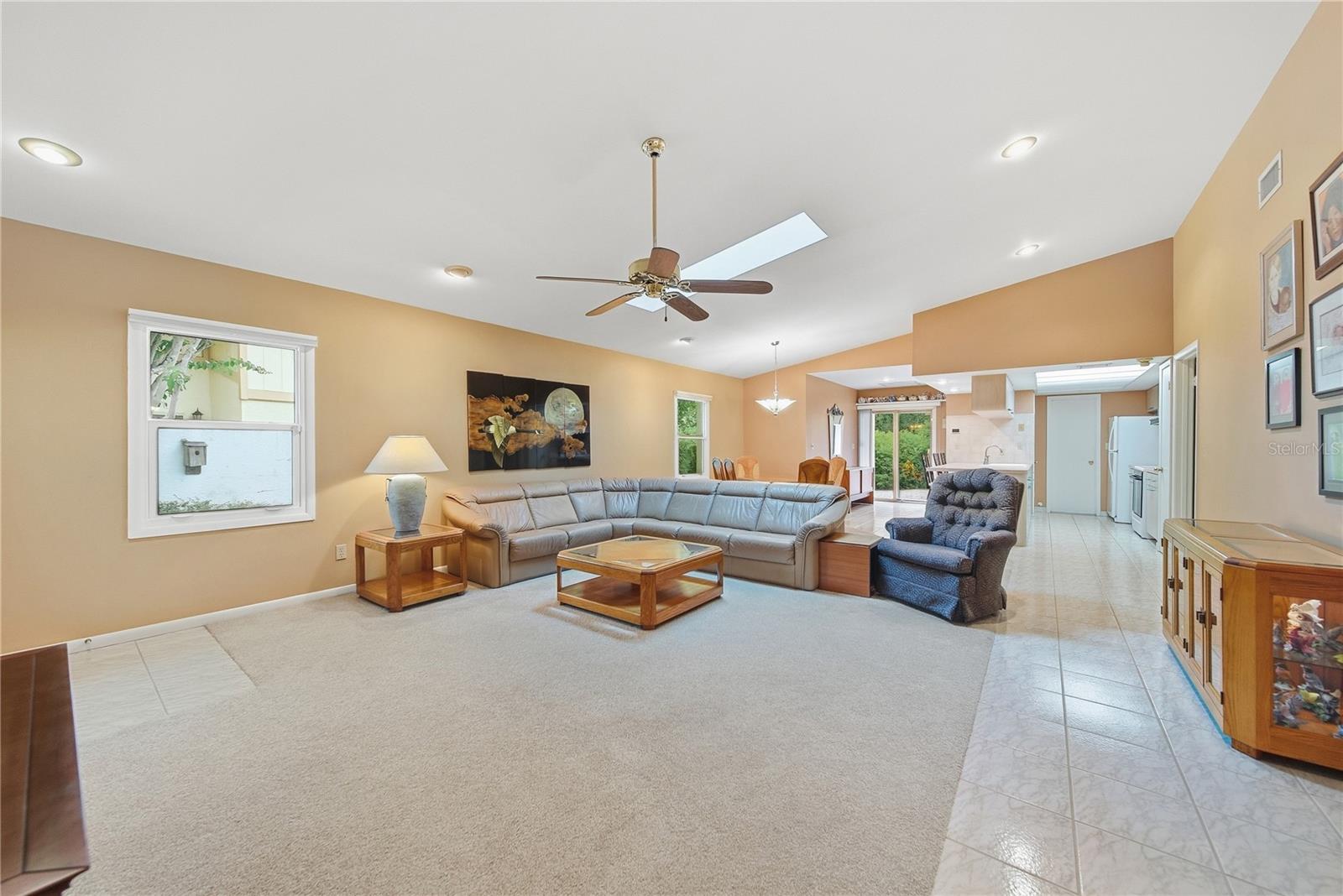 3423 PICO DR — photo 9