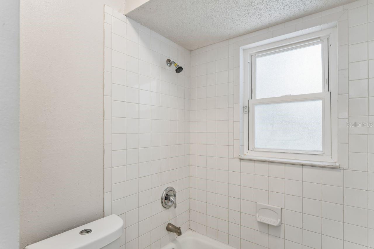 14051 BRIARDALE LN — photo 21