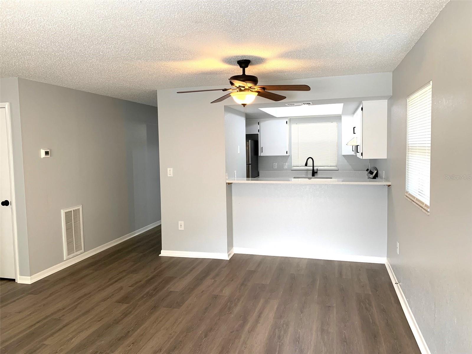 5647 59TH WAY N — photo 5