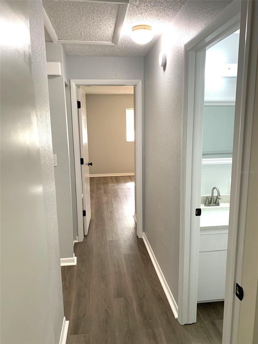 5647 59TH WAY N — photo 9